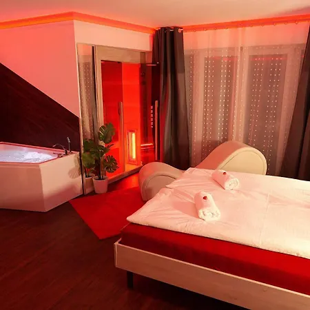 Vi-li Panzio 3* Maklár